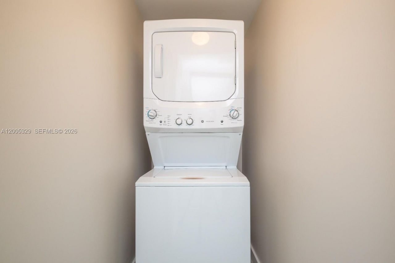3131 NE 7th Ave, Unit 1406, Miami, FL 33137 Photo