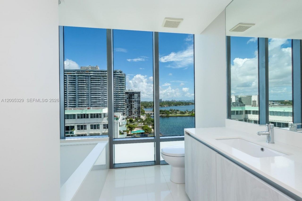 3131 NE 7th Ave, Unit 1406, Miami, FL 33137 Photo