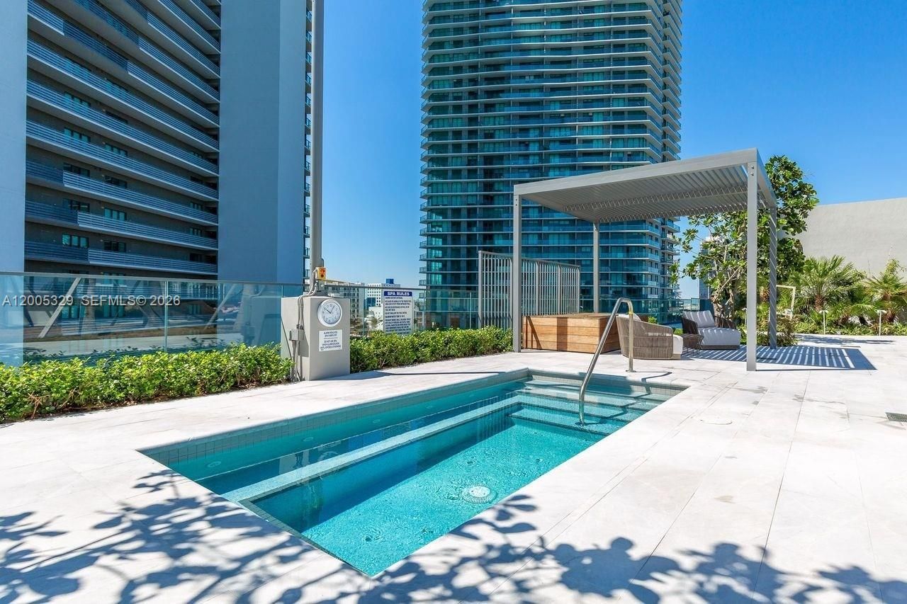 3131 NE 7th Ave, Unit 1406, Miami, FL 33137 Photo