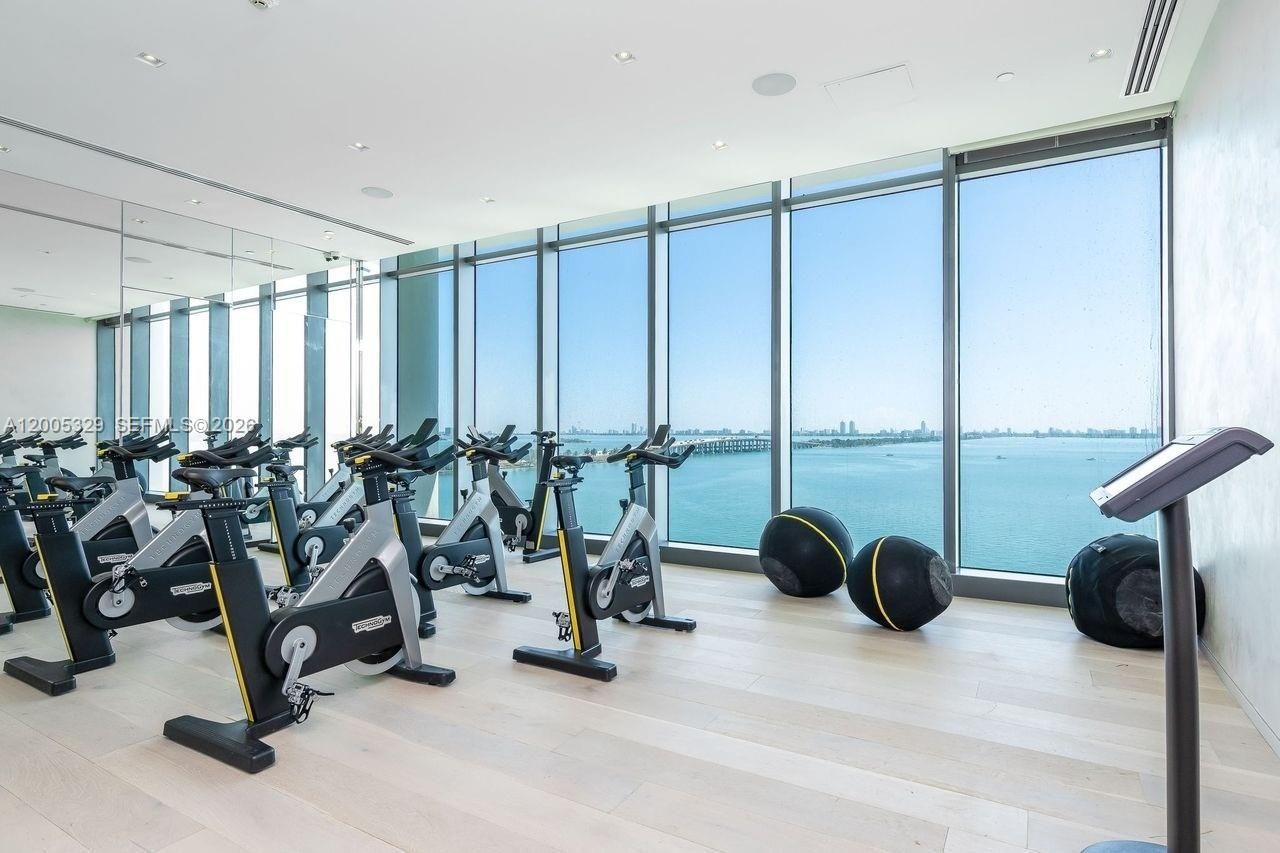 3131 NE 7th Ave, Unit 1406, Miami, FL 33137 Photo