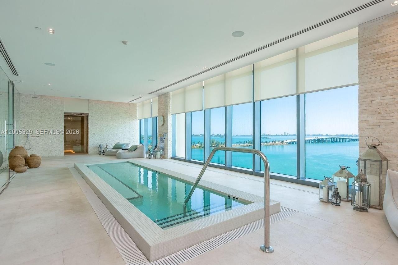 3131 NE 7th Ave, Unit 1406, Miami, FL 33137 Photo