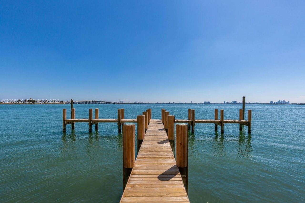 3131 NE 7th Ave, Unit 1406, Miami, FL 33137 Photo