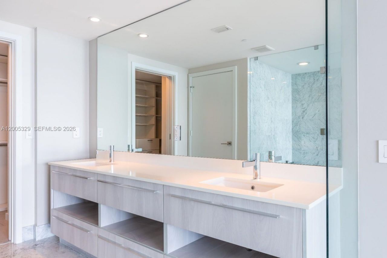 3131 NE 7th Ave, Unit 1406, Miami, FL 33137 Photo