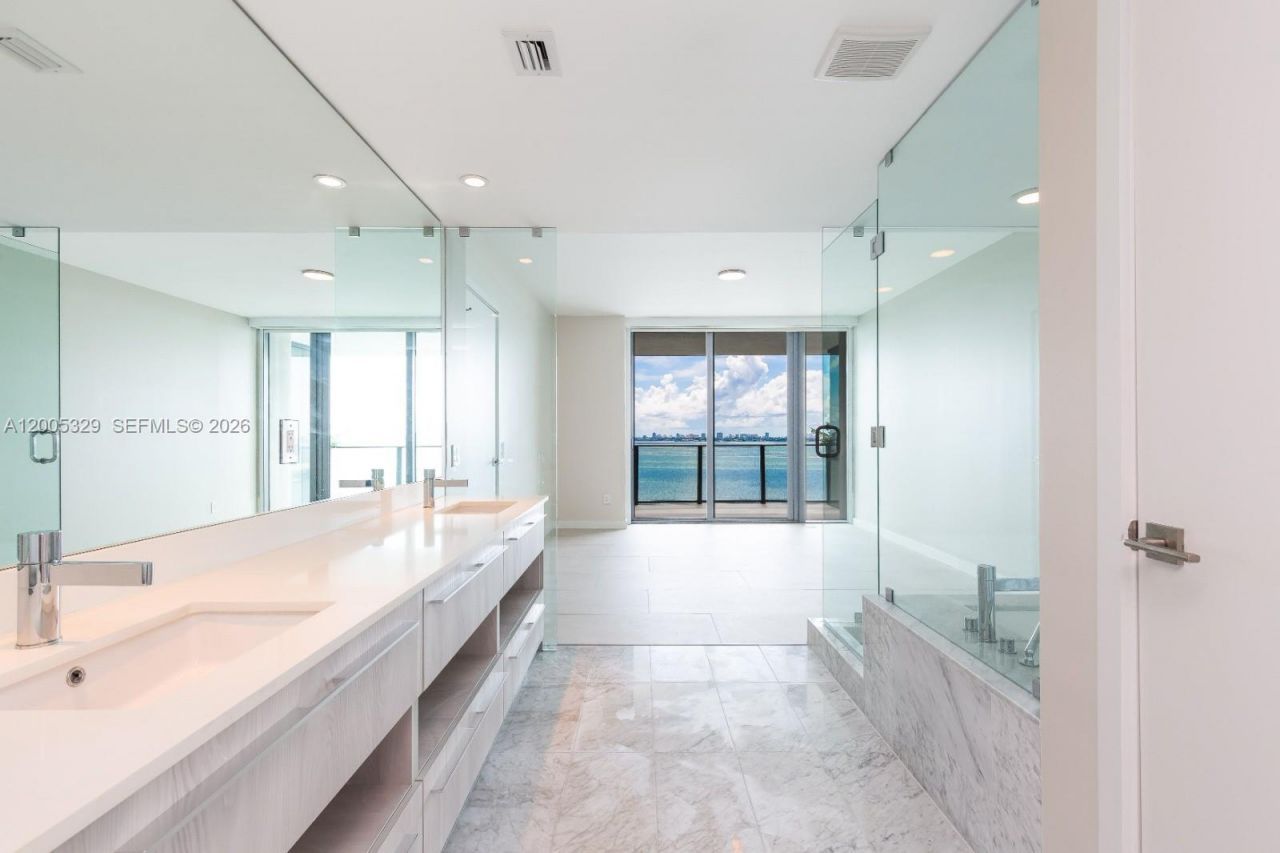 3131 NE 7th Ave, Unit 1406, Miami, FL 33137 Photo