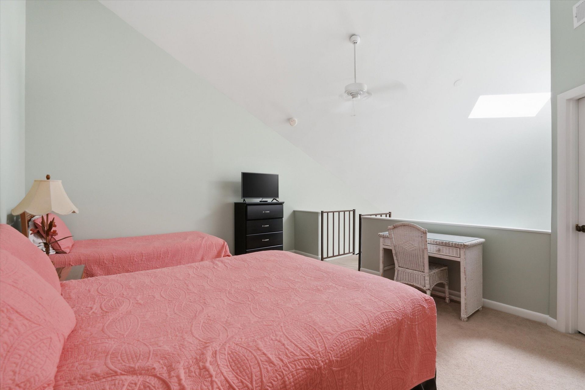 9002 Palmetto Drive Photo 20