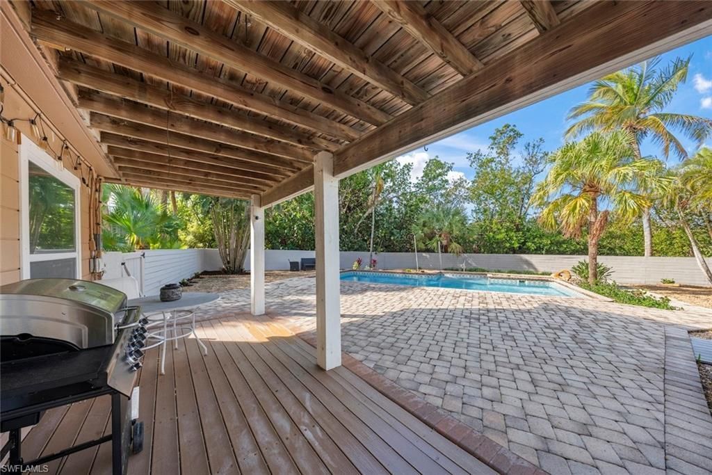 1410 Sand Castle Rd , Sanibel, FL 33957 Photo