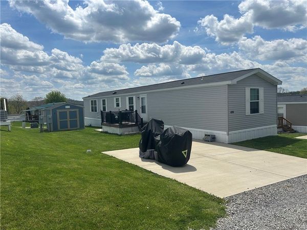 406 Husky Dr, Sarver, PA 16055