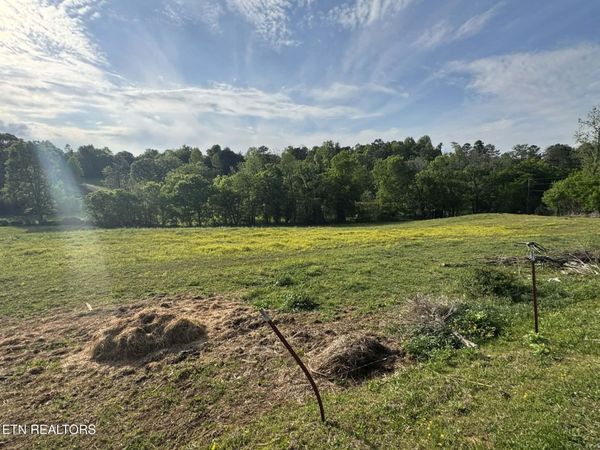 644 Southard St, Tellico Plains, TN 37385