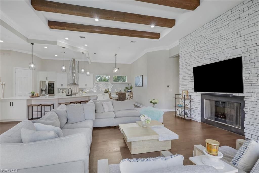 5074 Rustic Oaks Cir, Naples, FL 34105 Photo