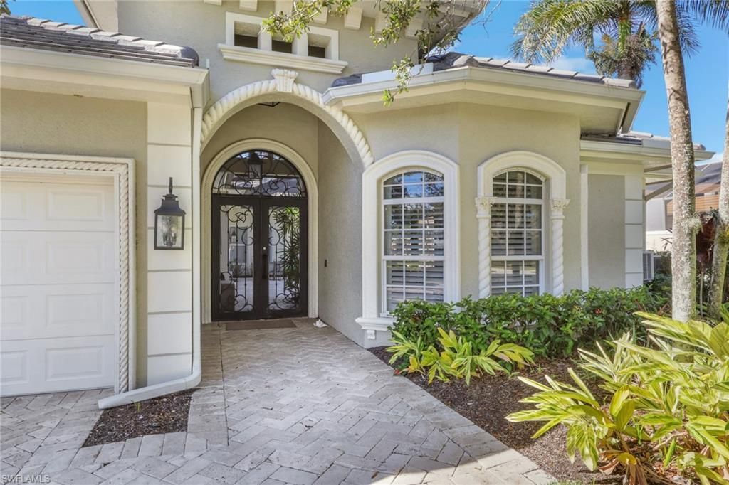 5074 Rustic Oaks Cir, Naples, FL 34105 Photo