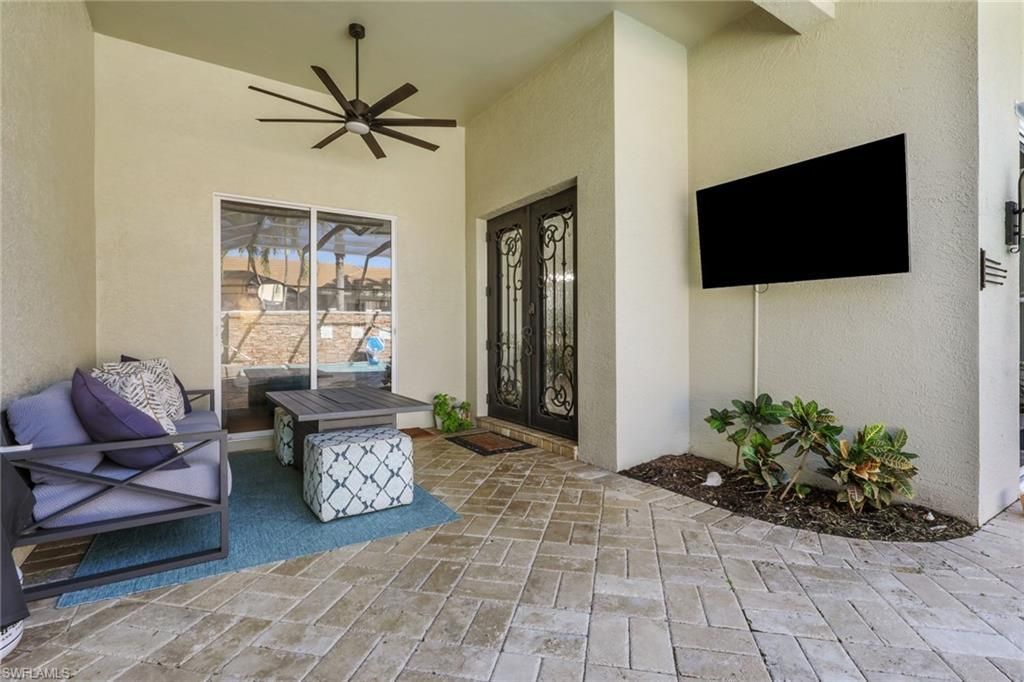5074 Rustic Oaks Cir, Naples, FL 34105 Photo