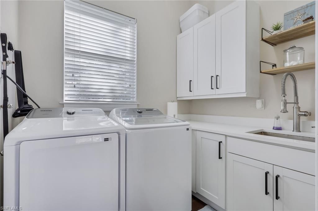5074 Rustic Oaks Cir, Naples, FL 34105 Photo