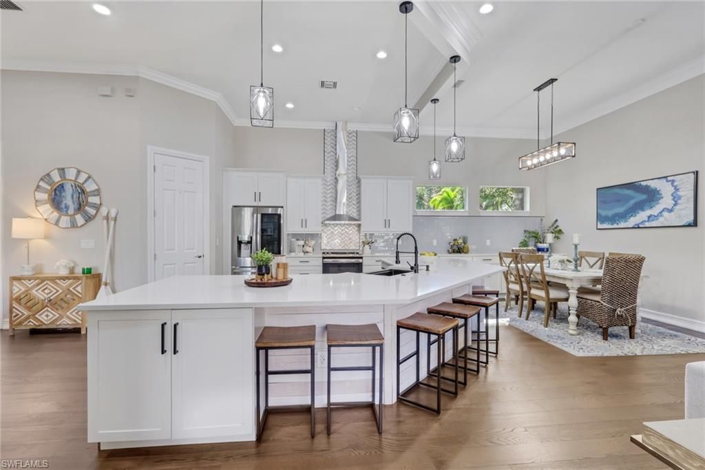 5074 Rustic Oaks Cir, Naples, FL 34105 Photo