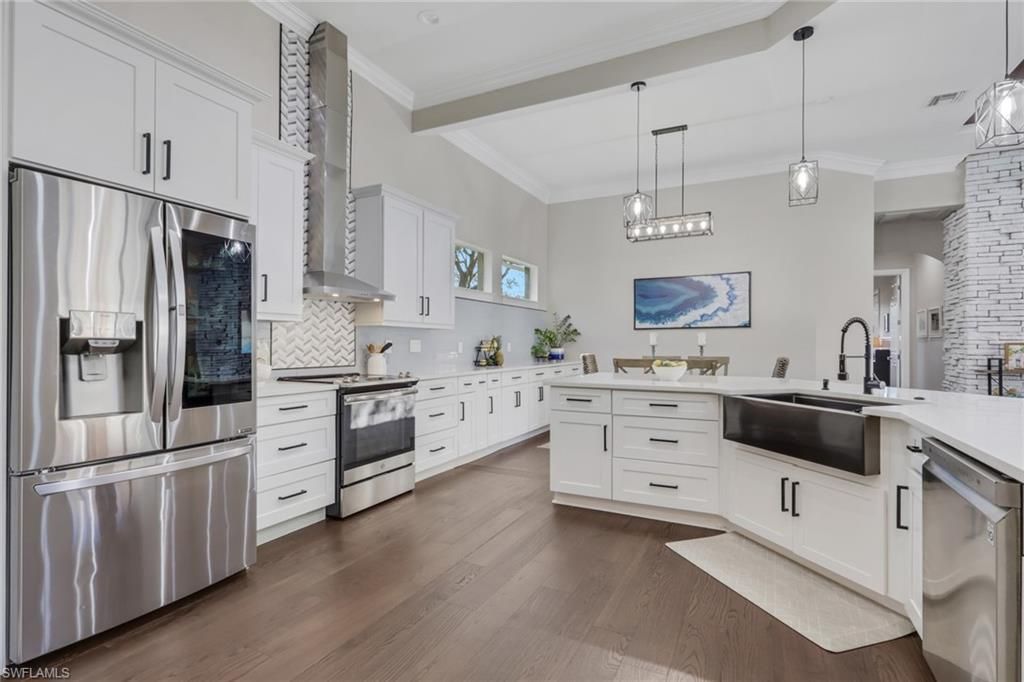 5074 Rustic Oaks Cir, Naples, FL 34105 Photo