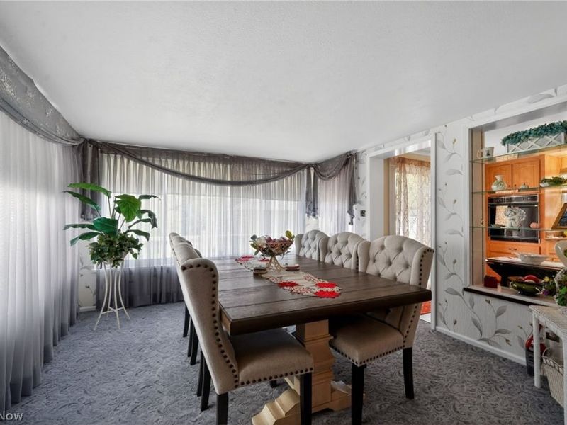 4787 Broadale Road, Cleveland, OH 44109 Photo 4