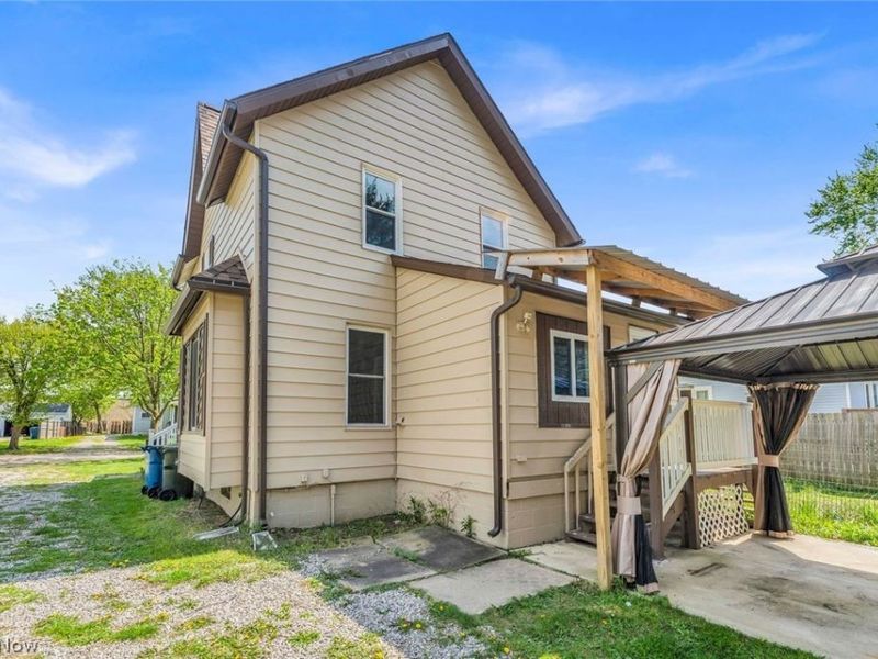 124 Bennett Street, Wellington, OH 44090 Photo 3