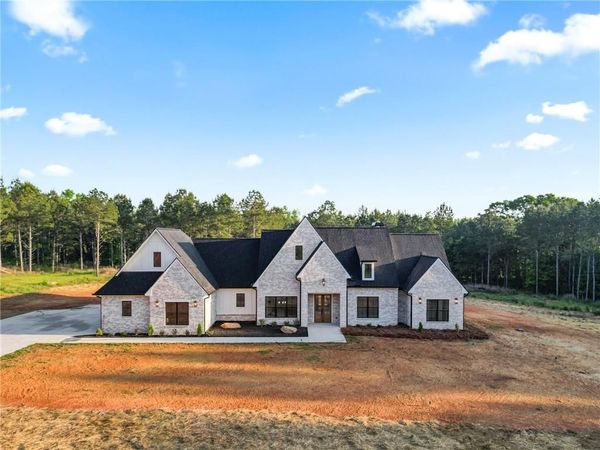 1663 Watkins Farm Road , Nicholson, GA 30565