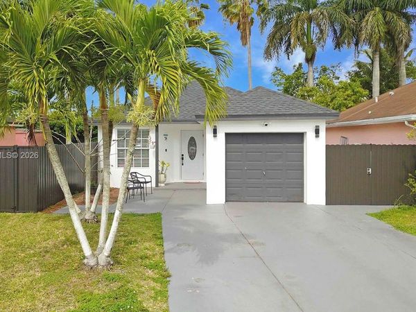 990 SW 9th Ct , Florida City, FL 33034