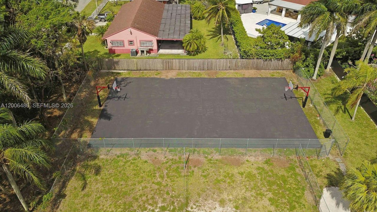 990 SW 9th Ct , Florida City, FL 33034 Photo