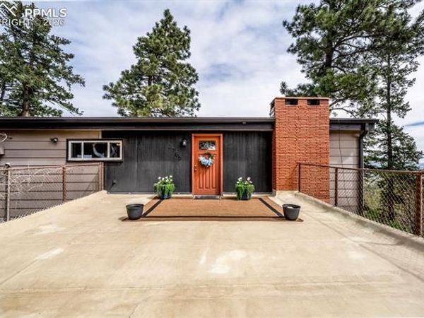 3785 Overlook Road, Colorado Springs, CO 80906