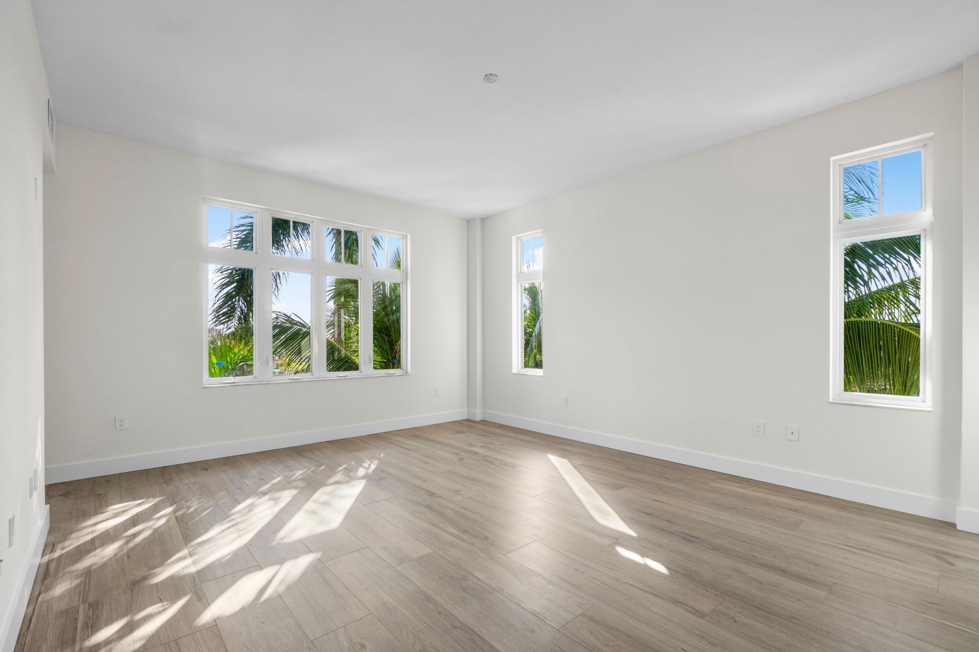 184 Lake Drive, Unit 4301, Palm Beach Shores, FL 33404 Photo