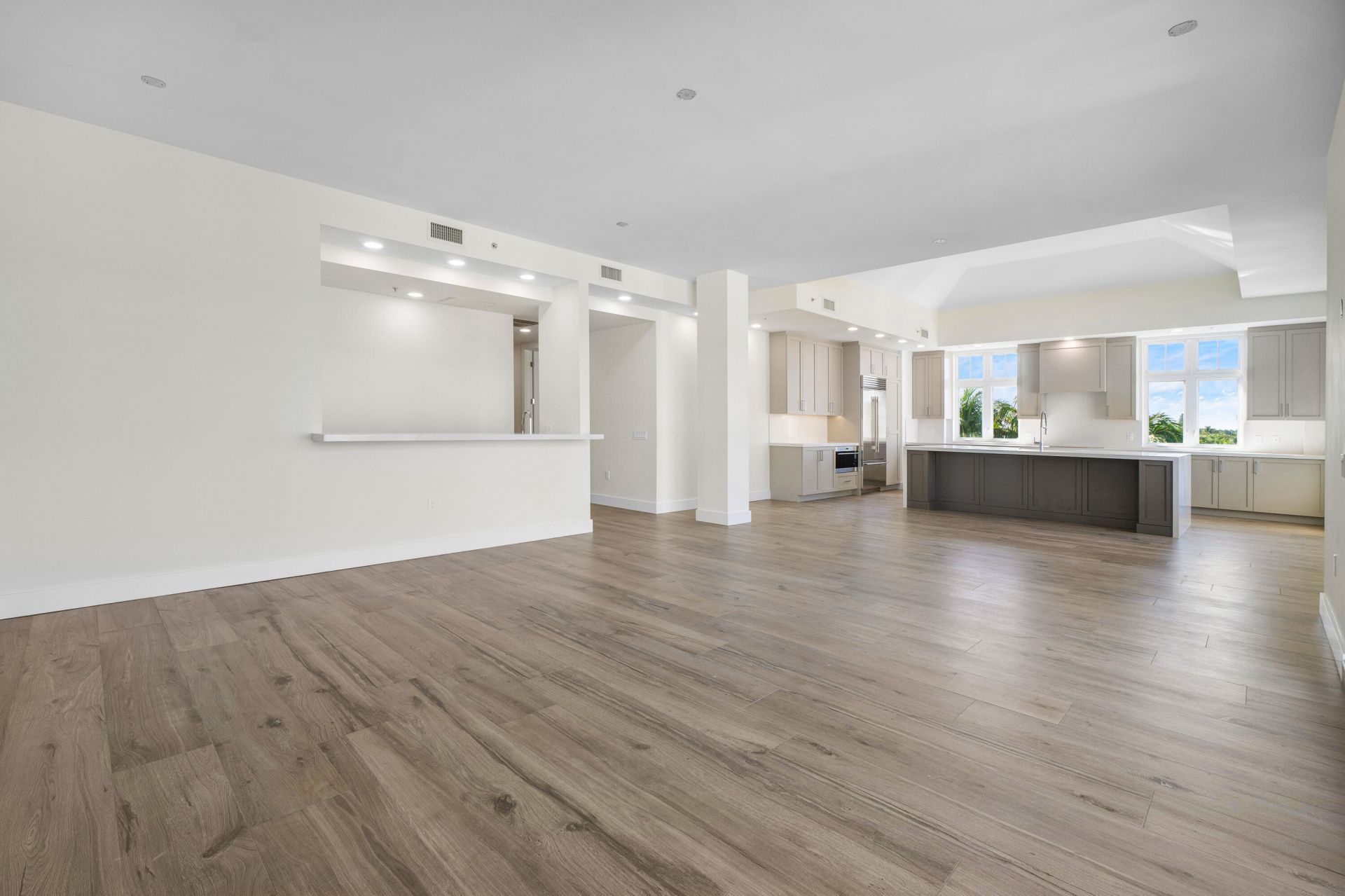 184 Lake Drive, Unit 4301, Palm Beach Shores, FL 33404 Photo