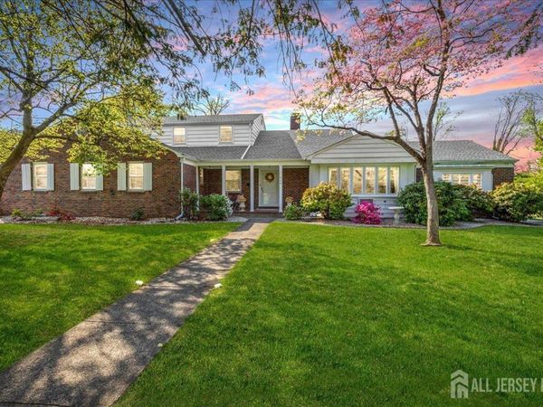 544 W 8th Street W, Plainfield, NJ 07060