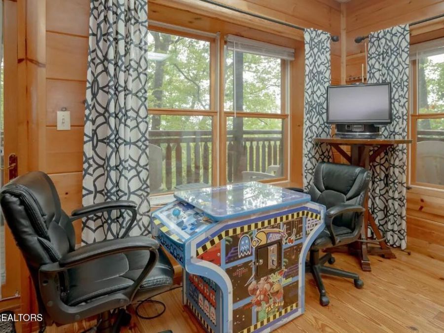 Property Image 40