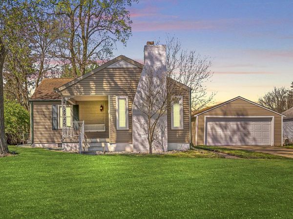 1001 S Lombardy Drive, South Bend, IN 46619