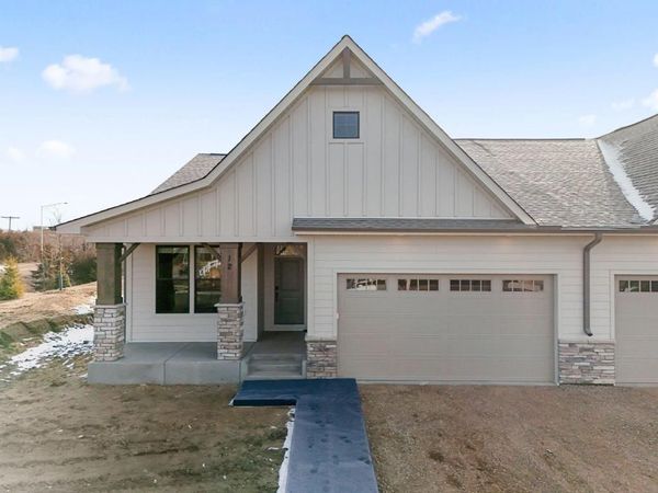 38 Palomino Court , Hudson, WI 54016
