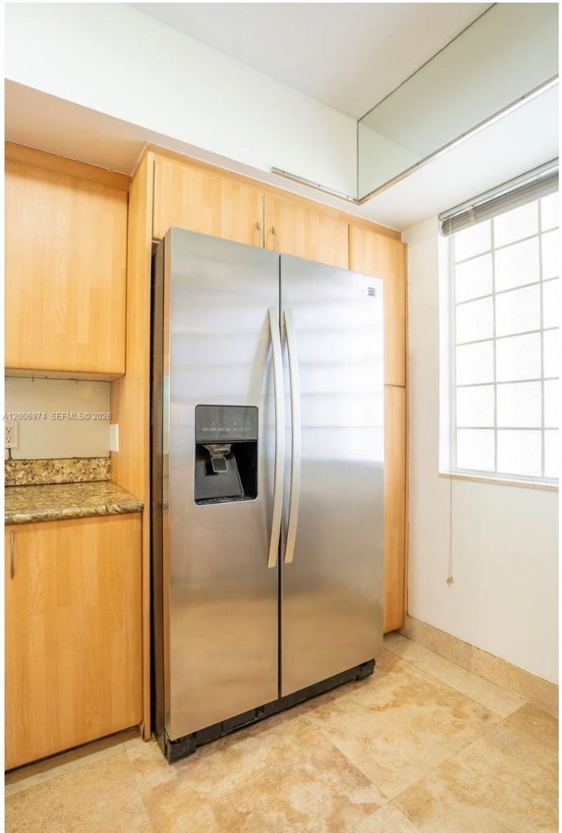 151 Michigan Ave , Unit 533, Miami Beach, FL 33139 Photo