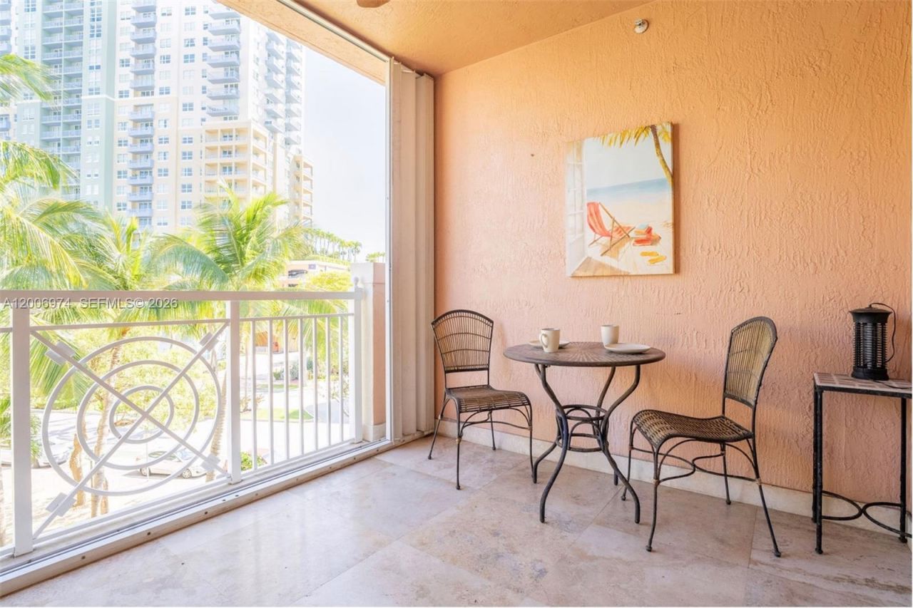 151 Michigan Ave , Unit 533, Miami Beach, FL 33139 Photo