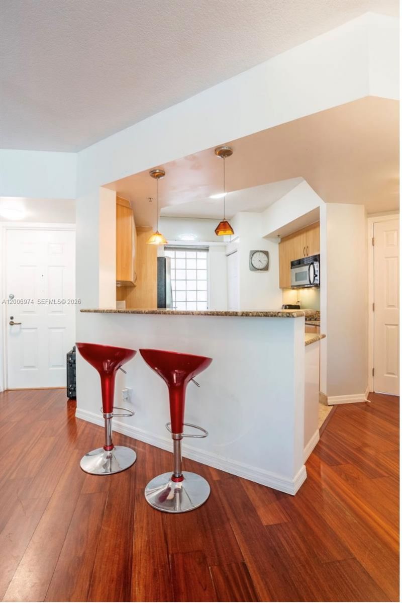 151 Michigan Ave , Unit 533, Miami Beach, FL 33139 Photo