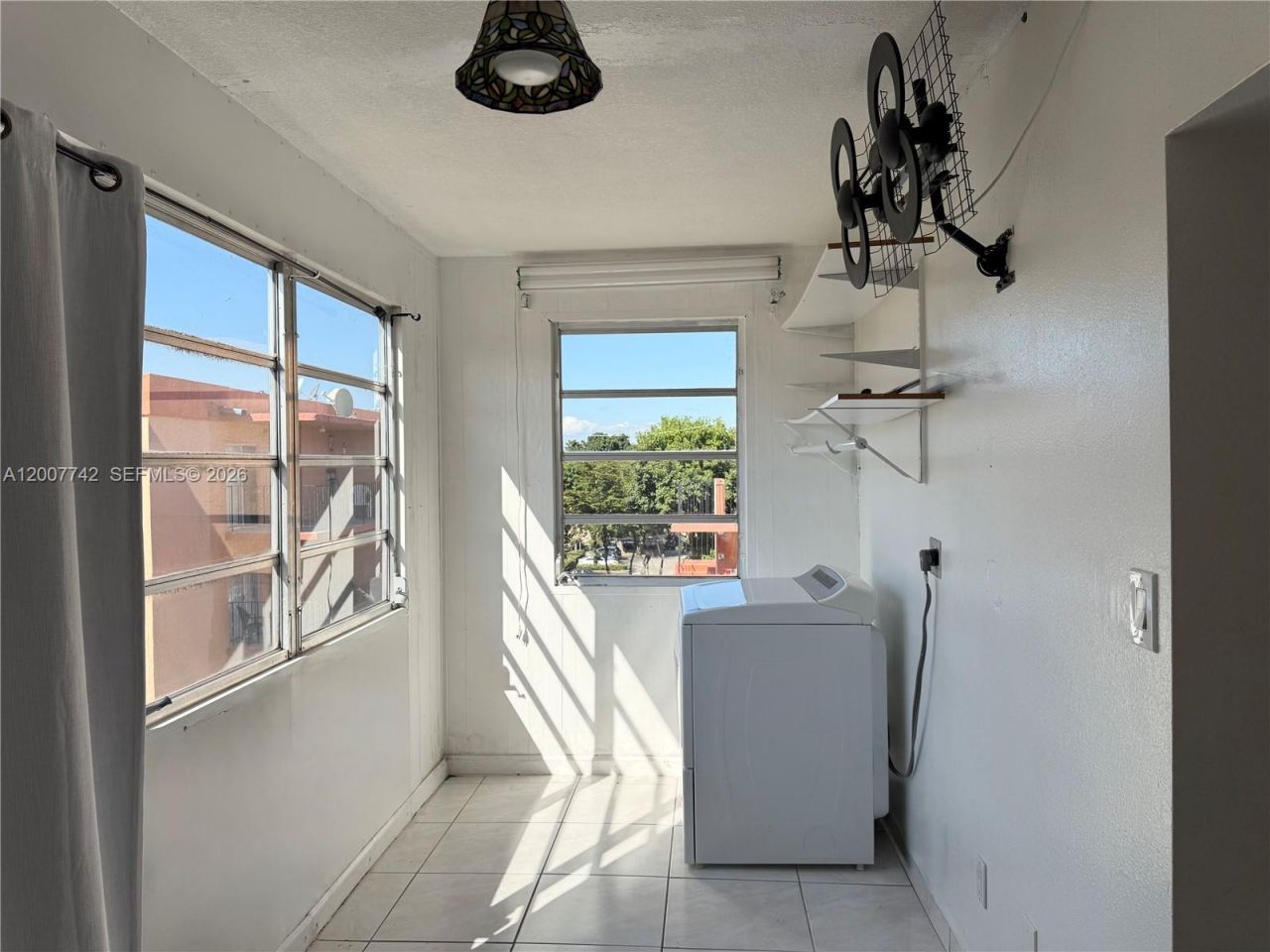 1850 W 56th St, Unit 2404, Hialeah, FL 33012 Photo