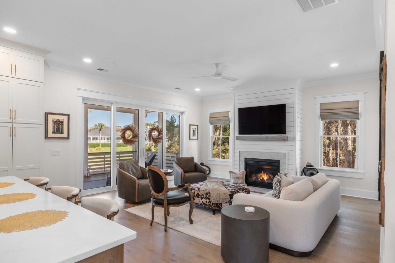 4286 Turtle Landing Court Photo 10