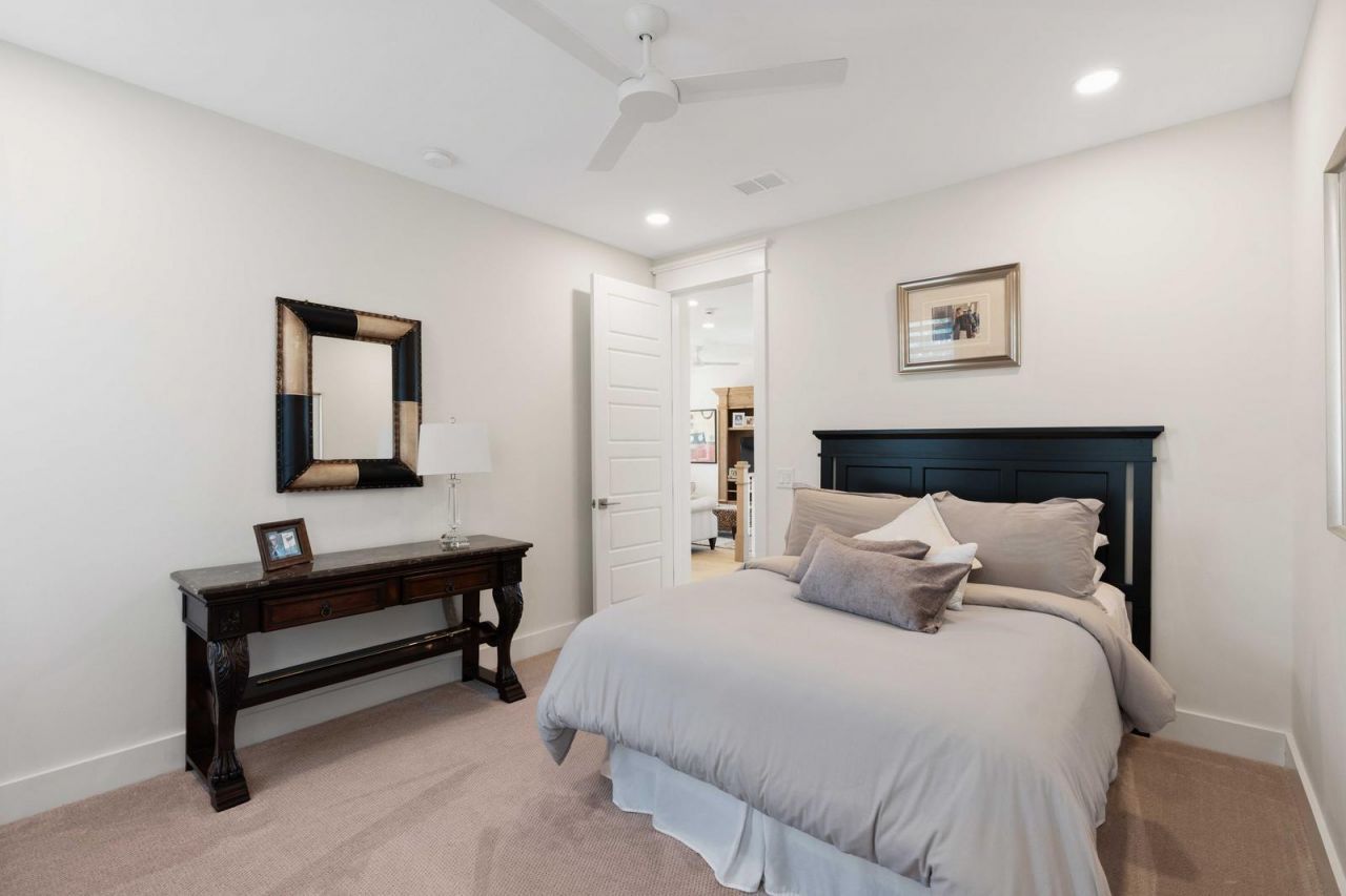 4286 Turtle Landing Court Photo 46