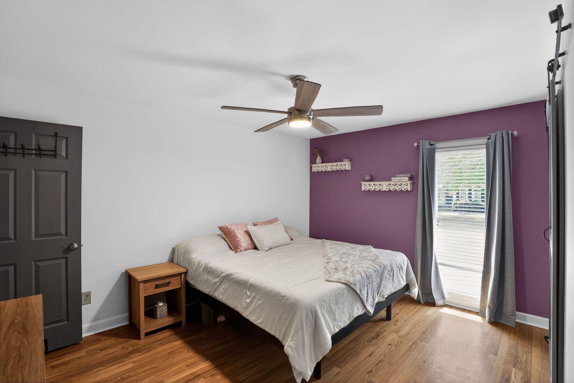 2331 Vanderbilt Drive Photo 19