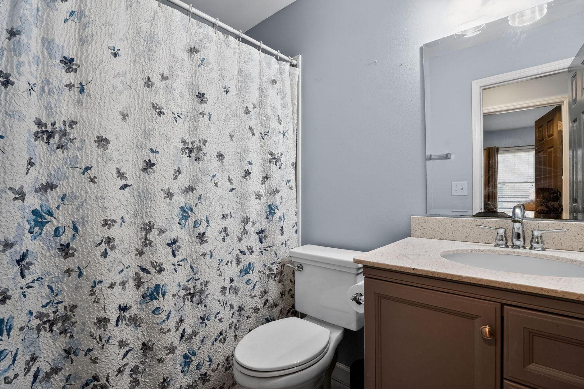 2331 Vanderbilt Drive Photo 25