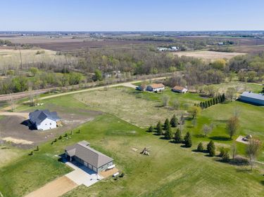 4690 108th Circle, Glencoe, MN 55336