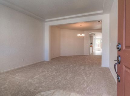 9168 Garlington Ct, Sacramento, CA 95829 Photo