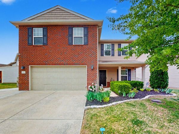 629 Pemberton Dr , Lebanon, TN 37087