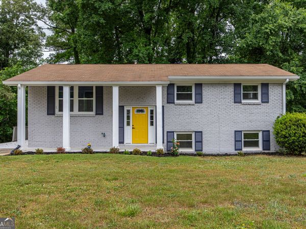 1864 Glen Echo Drive, Decatur, GA 30032