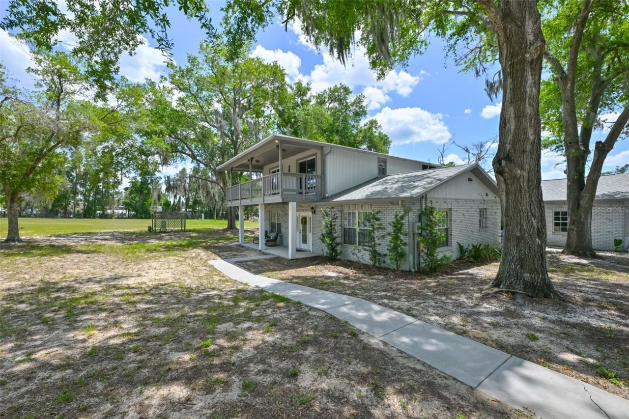 2802 Hideaway Lane , Valrico, FL 33596 Photo