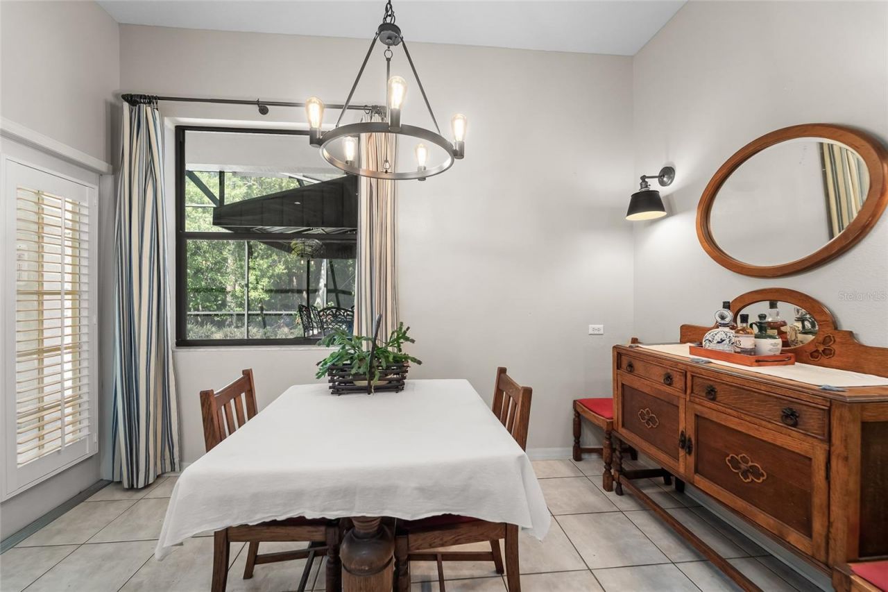 1012 Kingsborough Gardens Court , Lutz, FL 33548 Photo