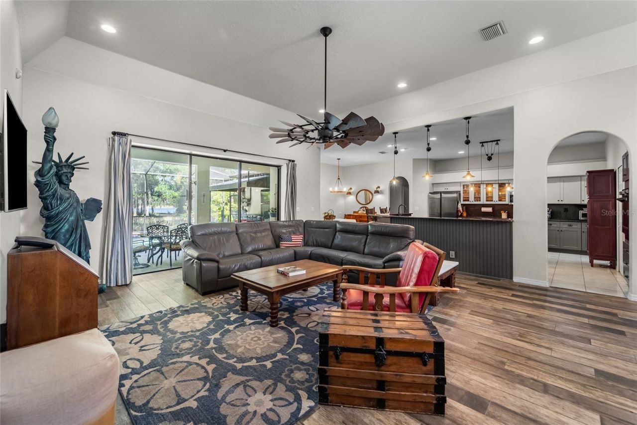 1012 Kingsborough Gardens Court , Lutz, FL 33548 Photo