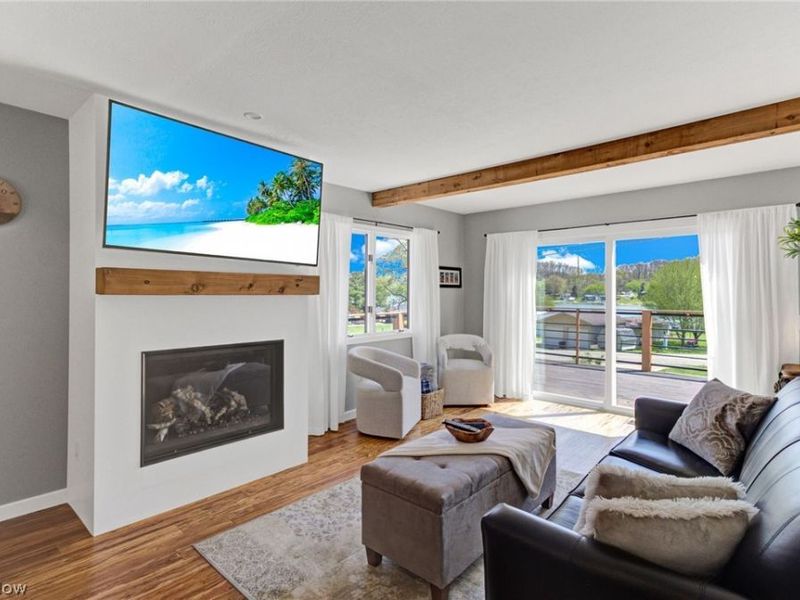 573 W Mohawk Drive, Malvern, OH 44644 Photo 13