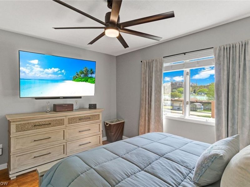 573 W Mohawk Drive, Malvern, OH 44644 Photo 17