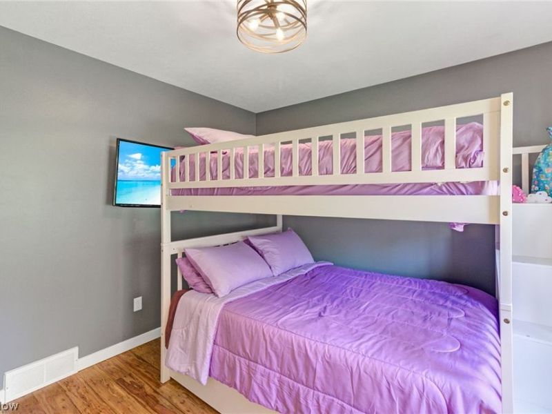 573 W Mohawk Drive, Malvern, OH 44644 Photo 20