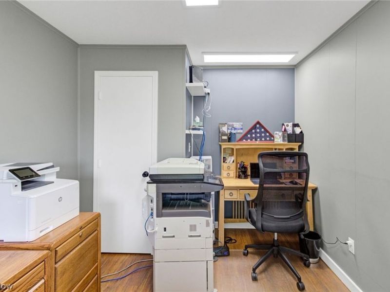 573 W Mohawk Drive, Malvern, OH 44644 Photo 32