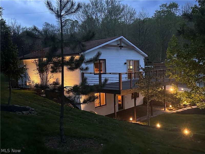 573 W Mohawk Drive, Malvern, OH 44644 Photo 50